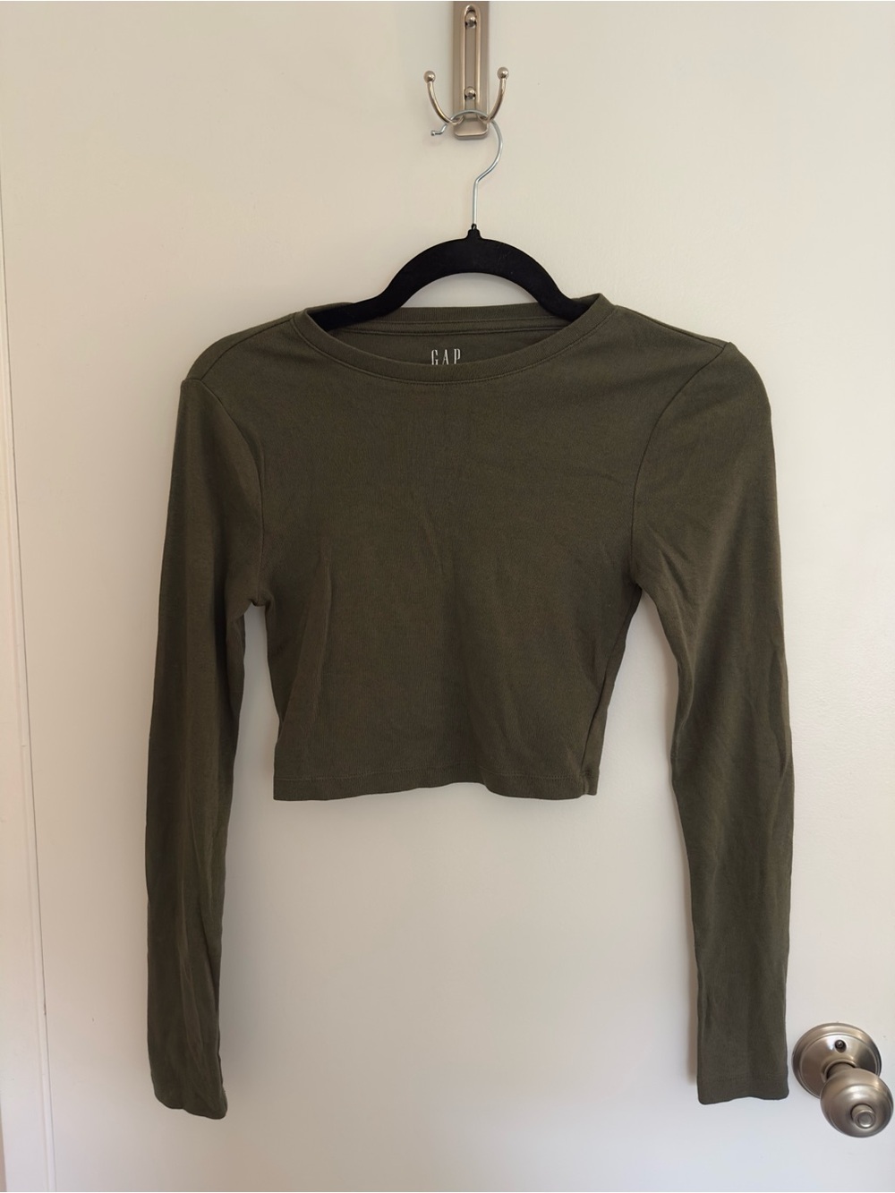 GAP Olive Green Long Sleeve Cropped Tee